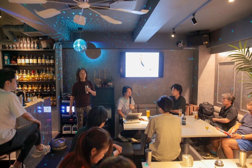 SALON の様子